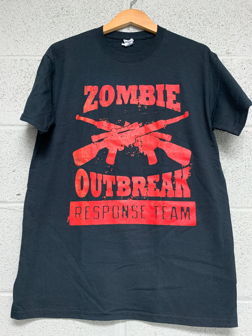 Zombie Outbreak Men Black T shirt